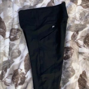 fabletics black leggings with pockets